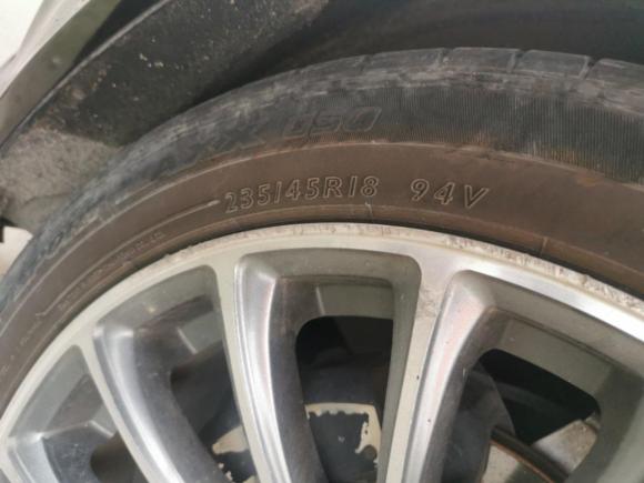 [上海·皖A] 二手众泰众泰Z7002016款 1.8T DCT尊贵型