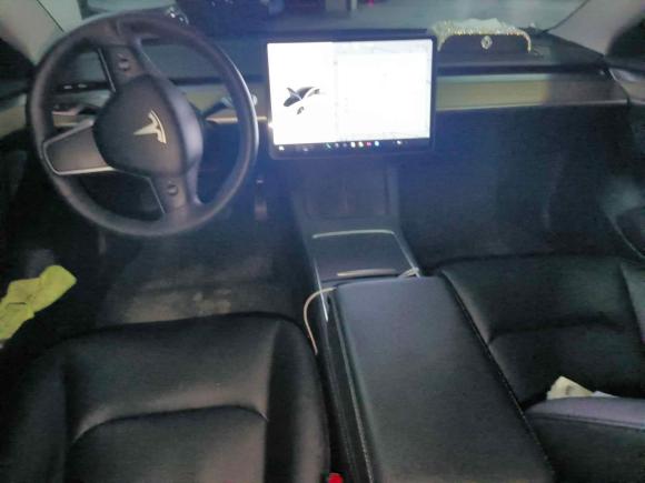 [上海·沪A] 二手特斯拉Model 32021款 标准续航后驱升级版