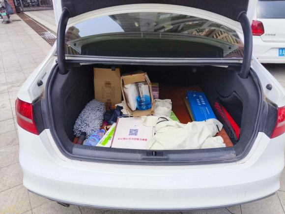 [济南·鲁A] 二手奥迪奥迪A4L2016款 35 TFSI 典藏版 S line豪华型