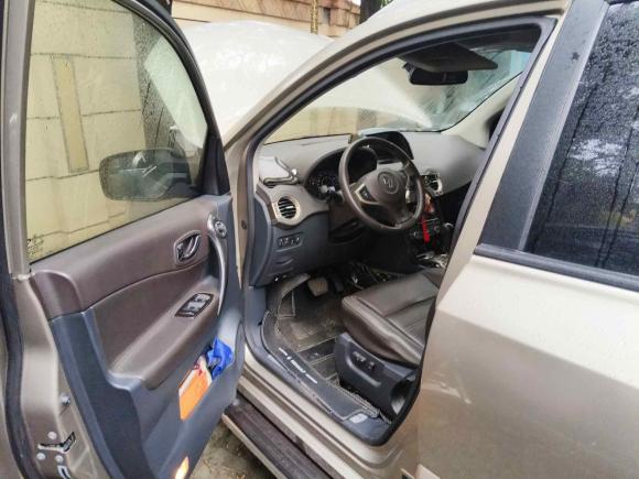 [苏州·苏E] 二手雷诺科雷傲2014款 2.0L 两驱舒适版