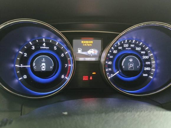 [上海·沪A] 二手现代索纳塔2013款 2.0L 自动领先版