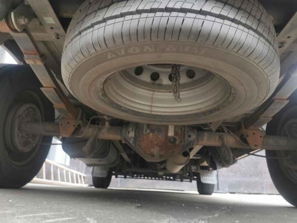 [台州·浙J] 二手依维柯依维柯褒迪2012款 2.5T-A32 基本型