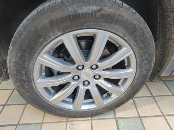 [南昌·赣A] 二手凯迪拉克凯迪拉克XT42018款 28T 两驱领先型