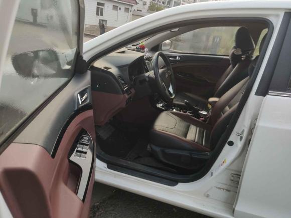 [南通·苏F] 二手比亚迪速锐2016款 1.5L 手动精英型