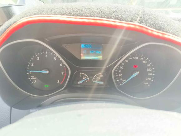 [上海·皖A] 二手福特福克斯2018款 两厢经典 1.6L 自动舒适型智行版