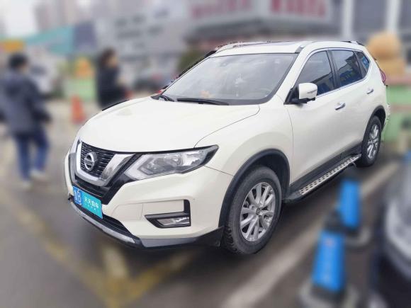 [青岛·鲁B] 二手日产奇骏2019款 2.0L CVT智联舒适版 2WD