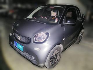smartsmart fortwo2016款 1.0L 灰行侠特别版