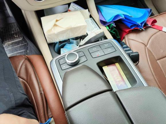 [苏州·苏E] 二手奔驰奔驰M级2014款 ML 400 4MATIC动感型