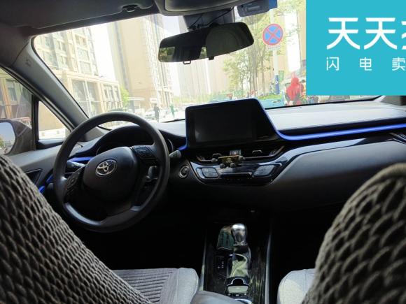 [青岛·鲁B] 二手丰田丰田C-HR2018款 2.0L 领先版 国V