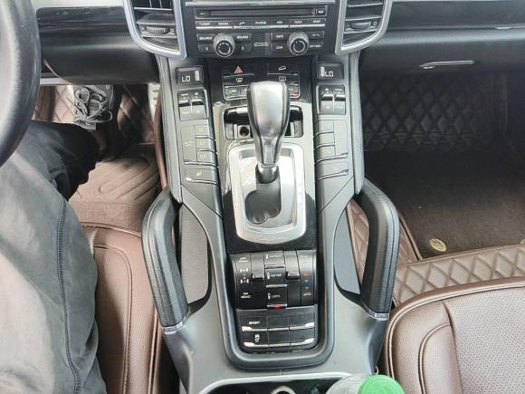 [义乌·浙G] 二手保时捷Cayenne2014款 Cayenne Platinum Edition 3.0T