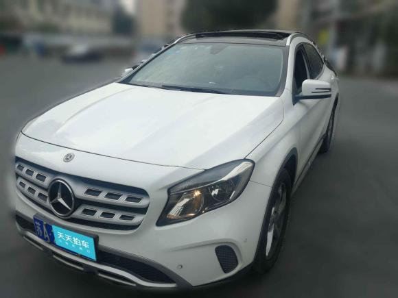 [南京·苏A] 二手奔驰奔驰GLA2017款 GLA 200 动感型