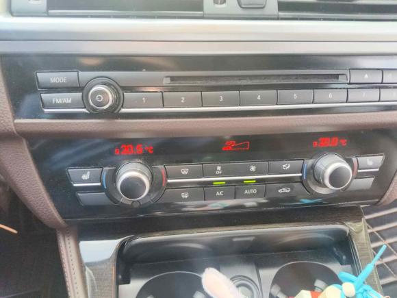 [上海·沪B] 二手宝马宝马5系2014款 525Li 豪华设计套装