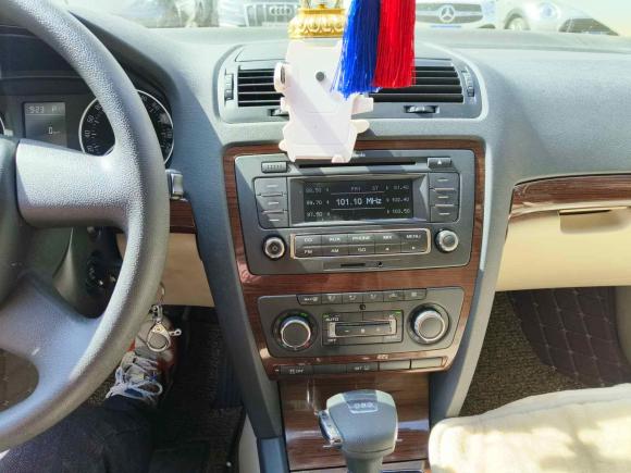 [南京·苏A] 二手斯柯达明锐2013款 1.4TSI DSG逸俊版