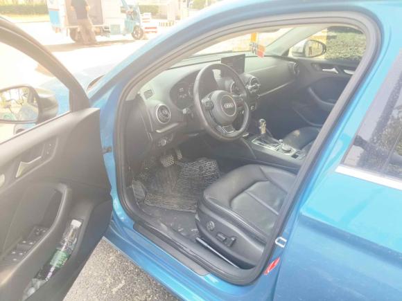 [北京·辽A] 二手奥迪奥迪A32015款 Limousine 40 TFSI 自动舒适型