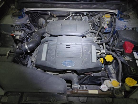 [深圳·粤B] 二手斯巴鲁傲虎2012款 2.5i运动版