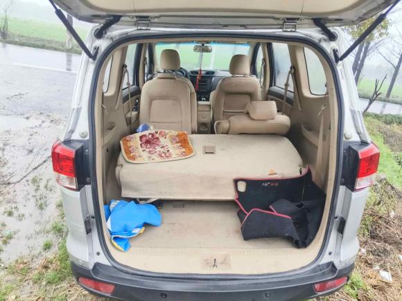 [上海·豫D] 二手五菱汽车五菱宏光2015款 1.5L S1舒适国V