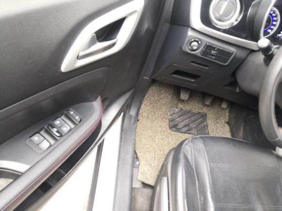 [温州·浙C] 二手中华中华V32015款 1.5L 手动精英型