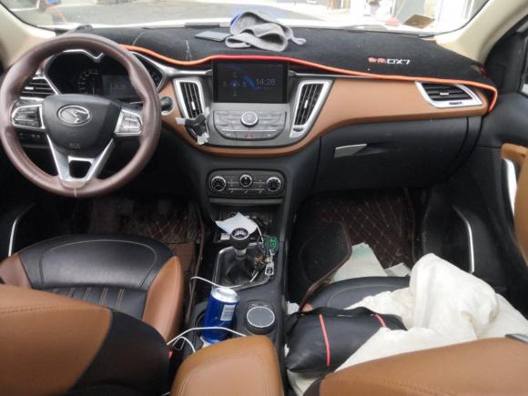 [上海·鲁M] 二手东南东南DX72016款 1.5T 手动凯旋版