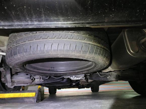 [无锡·苏B] 二手奔驰奔驰V级2018款 V 260 L 尊贵加长版 国V