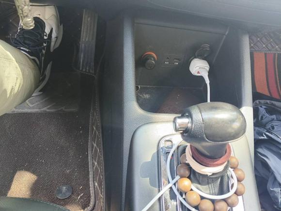 [上海·鲁Q] 二手起亚起亚K32013款 1.6L 自动GL