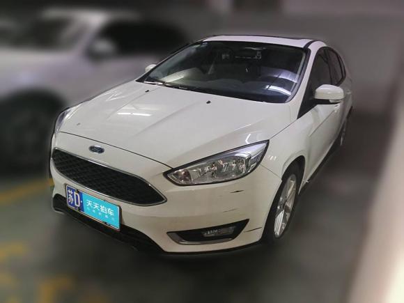 [常州·苏D] 二手福特福克斯2017款 两厢 EcoBoost 125 自动超能风尚型智行版