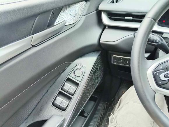 [上海·沪A] 二手哈弗哈弗H6新能源2023款 DHT-PHEV 110KM 悦行版