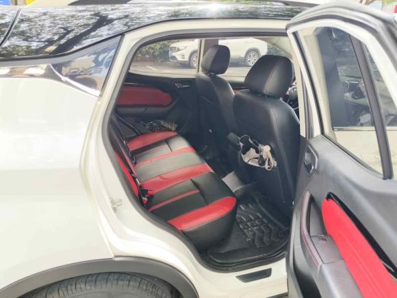 [无锡·苏B] 二手东南东南DX32016款 1.5T SRG CVT旗舰型