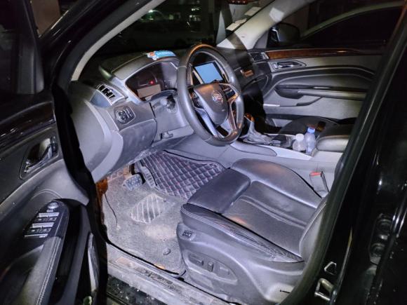 [佛山·粤E] 二手凯迪拉克凯迪拉克SRX2015款 3.0L 精英型