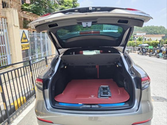 [广州·粤A] 二手玛莎拉蒂Levante2022款 2.0T GT锋芒版