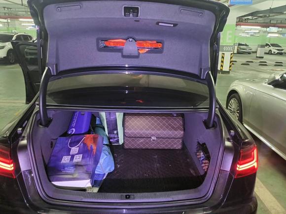 [武汉·鄂A] 二手奥迪奥迪A6L2018款 30周年年型 TFSI 进取型