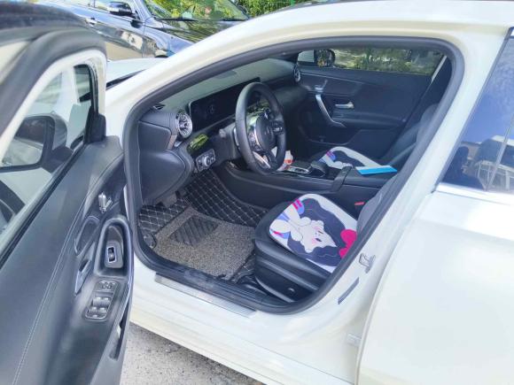 [武汉·鄂A] 二手奔驰奔驰A级2020款 A 200 L 运动轿车