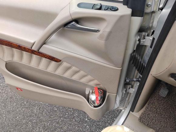 [嘉兴·浙A] 二手奔驰唯雅诺2013款 3.0L 舒适版