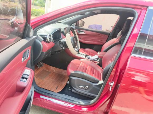 [青岛·鲁B] 二手名爵名爵HS2018款 30T 自动两驱Trophy荷尔蒙超燃版 国V