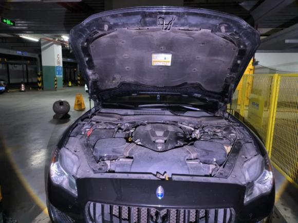 [南京·苏A] 二手玛莎拉蒂总裁2013款 3.0T 标准型