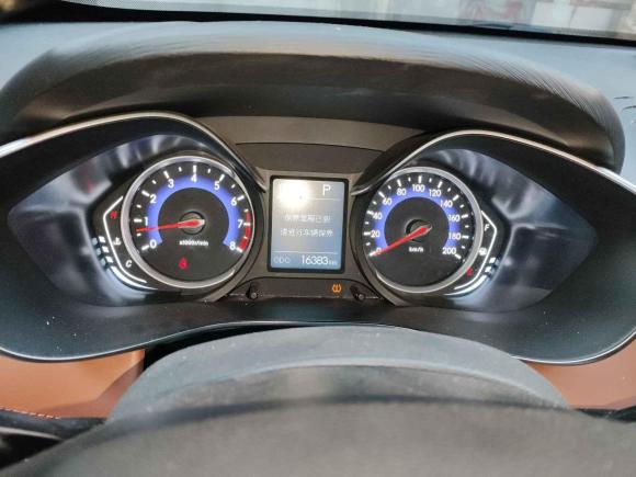 [武汉·鄂A] 二手北京汽车绅宝X352016款 1.5L 自动豪华版