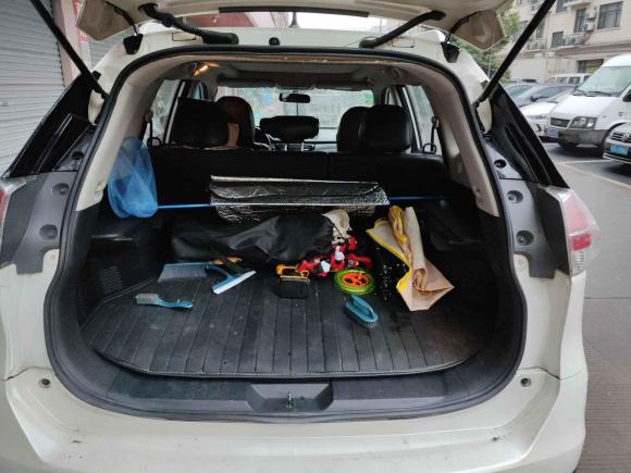 [义乌·浙G] 二手日产奇骏2015款 2.0L CVT舒适MAX版 2WD