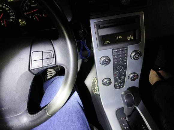 [深圳·粤B] 二手沃尔沃沃尔沃C302010款 改款 2.0智雅版