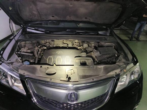 [上海·沪B] 二手讴歌讴歌RDX2013款 3.0L 两驱精英版