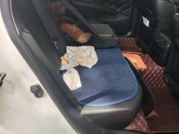 [西安·陕A] 二手英菲尼迪英菲尼迪Q702017款 Q70L 2.5L 精英版