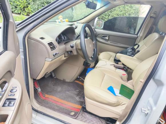 [济南·鲁A] 二手别克别克GL82014款 2.4L 经典版