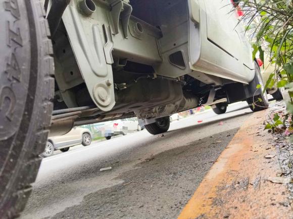 [佛山·粤E] 二手五菱汽车五菱荣光小卡2023款 1.5L双排LAR