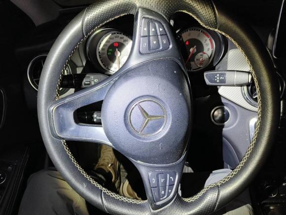 [南通·苏U] 二手奔驰奔驰GLA2016款 GLA 200 动感型