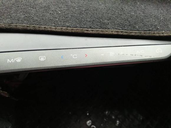 [苏州·皖H] 二手宝骏宝骏E2002020款 305KM 智行版