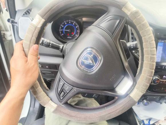 [上海·皖J] 二手长安长安CS152016款 1.5L 手动时尚版