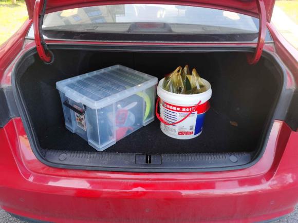 [嘉兴·浙F] 二手荣威荣威3602015款 1.5L 自动豪华版