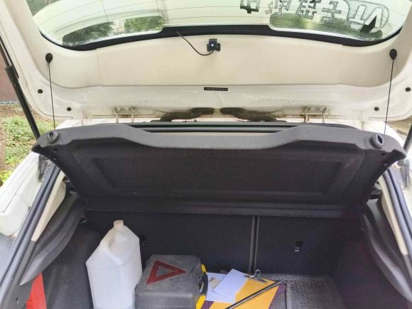 [武汉·鄂A] 二手福特福克斯2012款 两厢 2.0L 手动豪华运动型