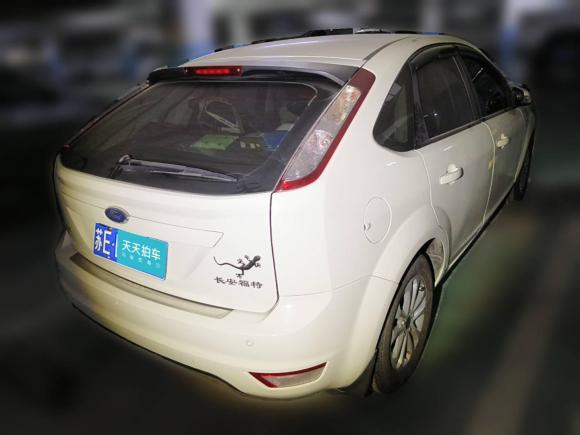 [苏州·苏E] 二手福特福克斯2013款 两厢经典 1.8L 手动基本型