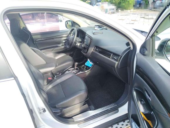 [芜湖·皖B] 二手三菱欧蓝德2016款 2.4L 四驱精英版 5座