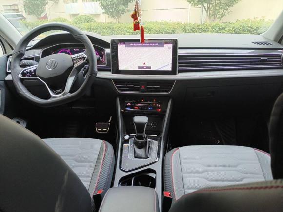 [上海·苏U] 二手大众途观X2022款 330TSI 两驱尊崇旗舰版