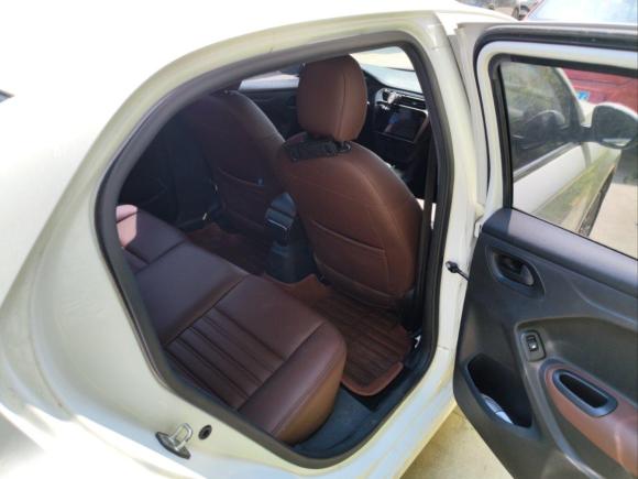 [上海·豫B] 二手标致标致3012016款 1.6L 自动舒适版